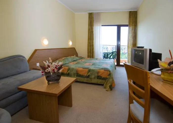 Szálloda Hrizantema