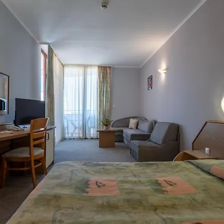 Hotel Hrizantema Sluneční pobřeží