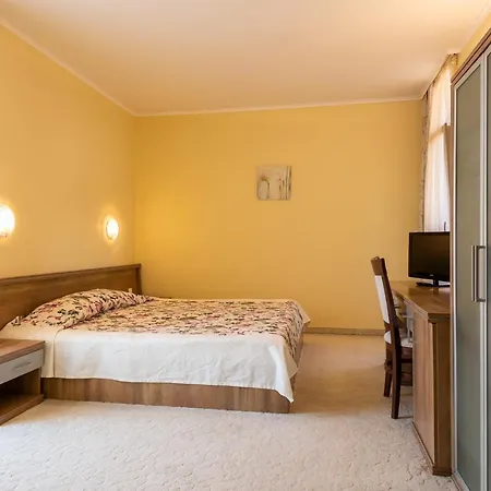 Hrizantema Hotel Sluneční pobřeží