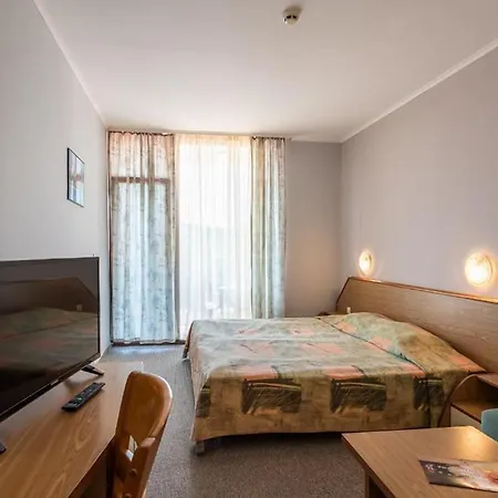 Hrizantema 4* Sluneční pobřeží
