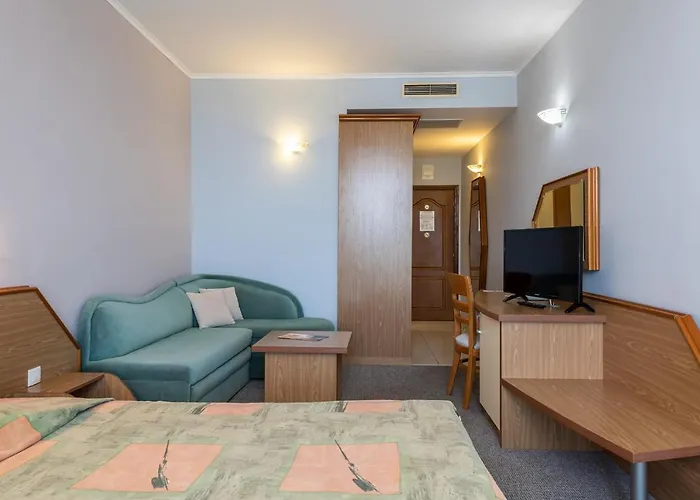 Hrizantema Hotel Sluneční pobřeží