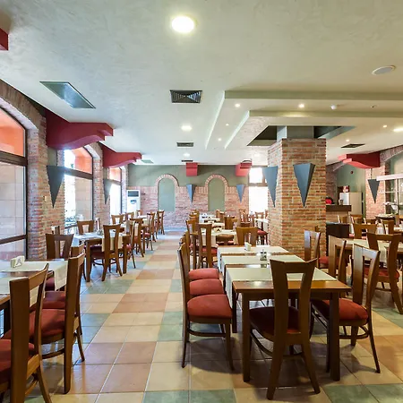 Hrizantema Hotel 4*