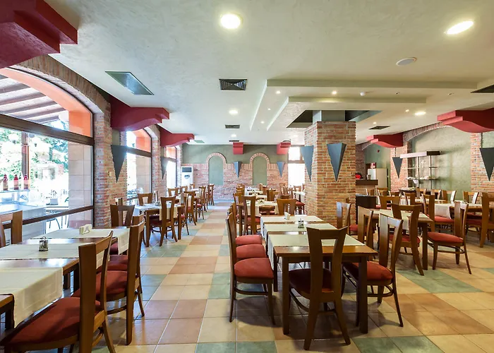 Hrizantema Отель 4*